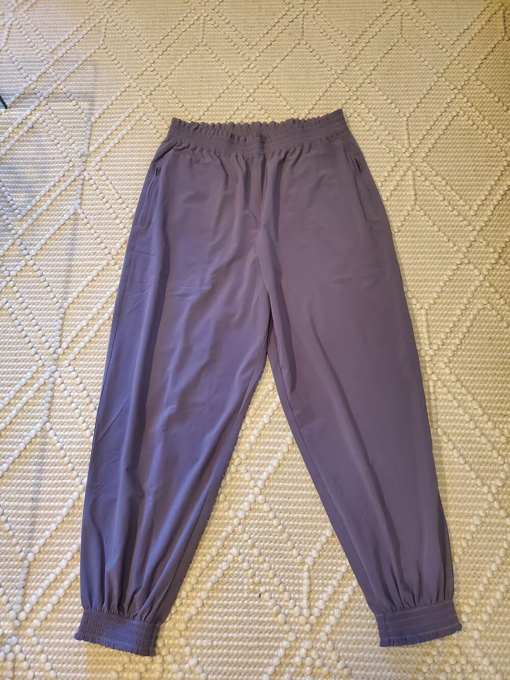 Athleta Dusk Violet Savannah Jogger size 12